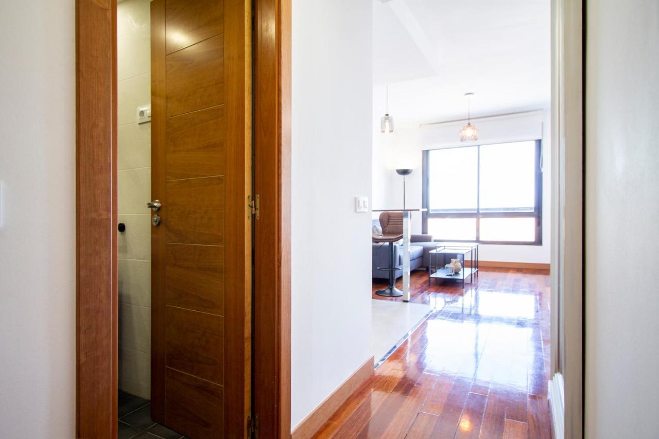 Apartamentos Castilla Luz Business Madrid Exterior foto