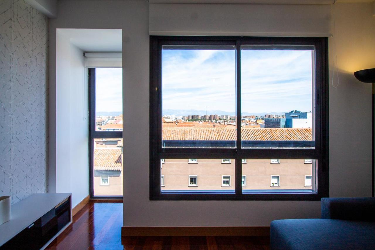 Apartamentos Castilla Luz Business Madrid Exterior foto